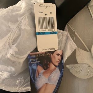 White Olga minimizer bra 40DDD size, brand new.